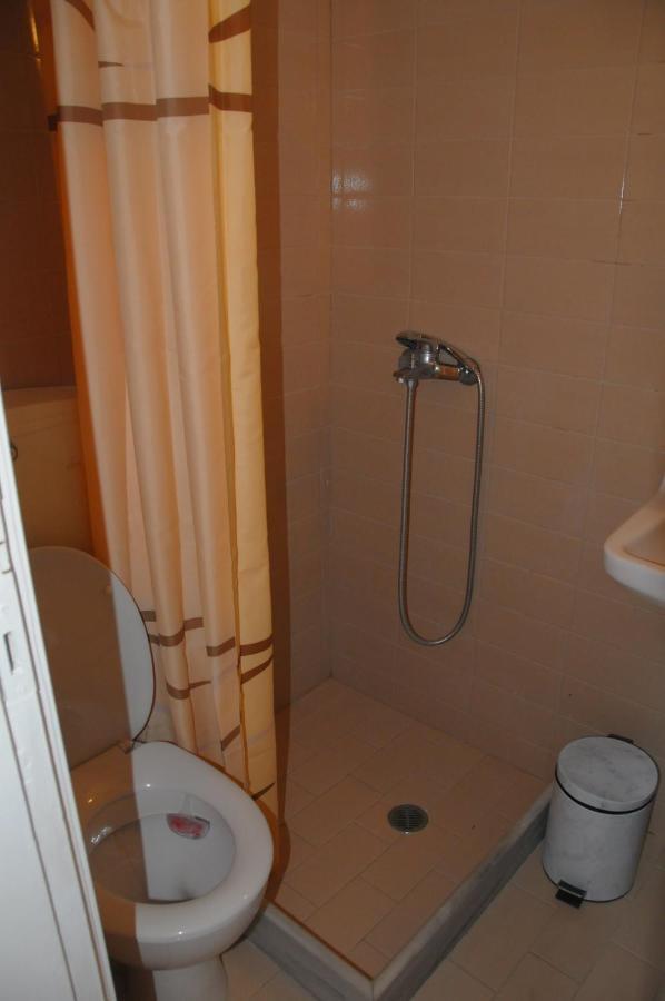 Chalikias Rooms Asprogerakata Exterior foto